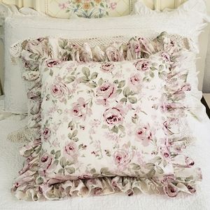 NWOT simply shabby chic Rachel Ashwell Throw pillow cover